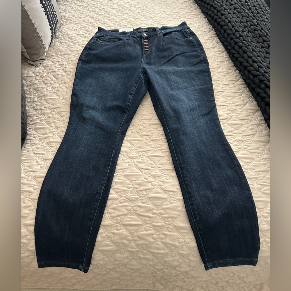 Judy Blue Skinny Fit High Rise Button Fly Jeans. NWT.  Size 14. Never Worn. - Picture 2 of 8